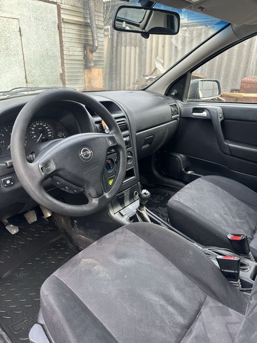 Продам машину Opel astra G 2001