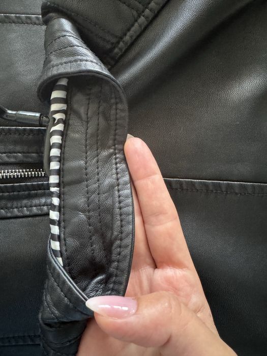 Дамско кожено яке вталено