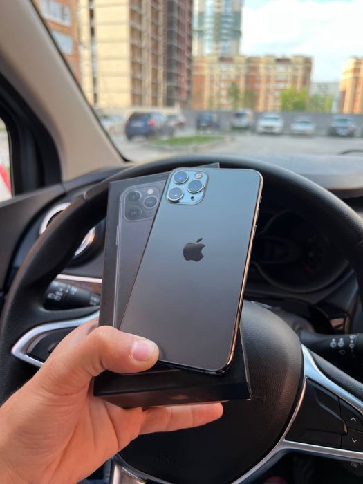 Iphone 11 pro yaxshi xolatda