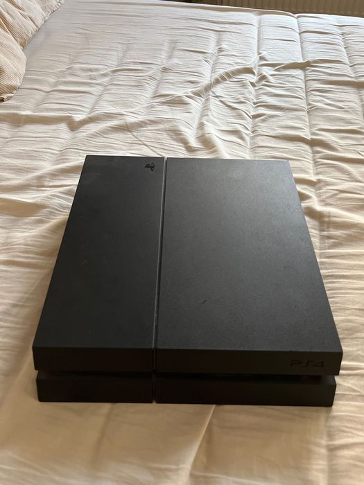 Consolă PlayStation 4 PS4 Utilizat