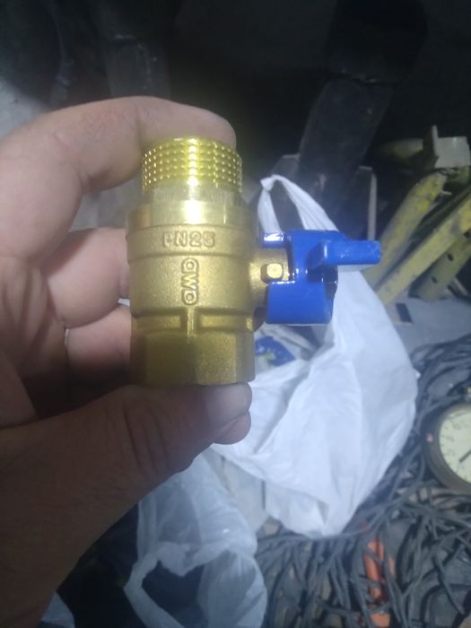 Продам краники..