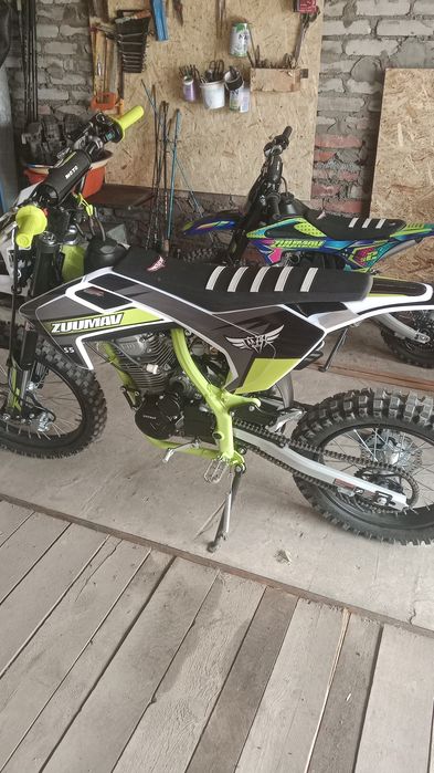 Продам мотоцикл ZUMMAV S5