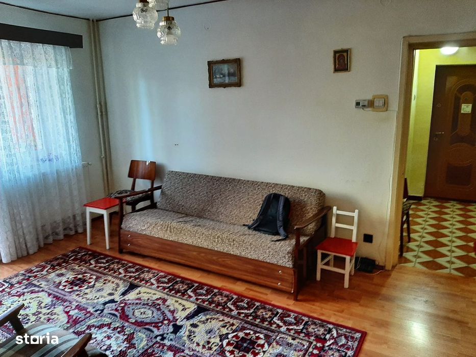 Apartament 2 camere cu balcon, Târgoviște - zona micro 9
