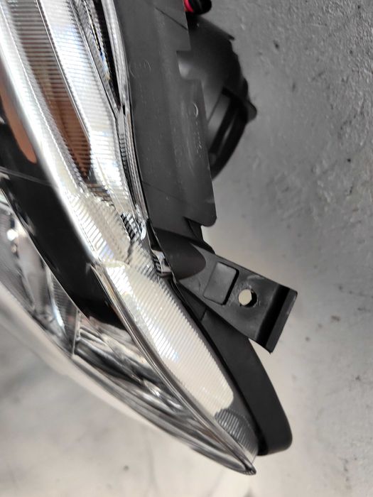 Оригинален НОВ фар  Субару Импреза   Subaru Impreza  2007-2014