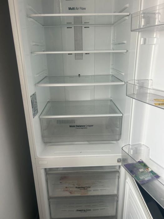 Холодильник в хорошем состоянии