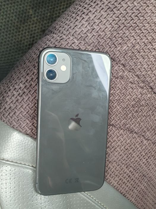 Айфон 11 в хорошем состоянии
