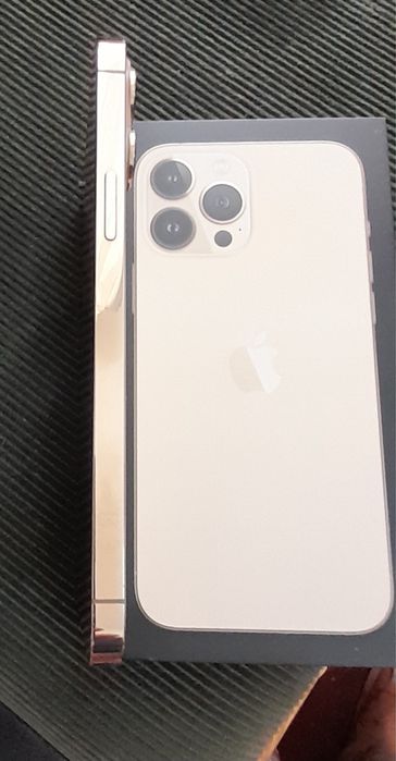 Vand iPhone 13 Pro Max Gold /256GB/stare buna/Bateria 77%