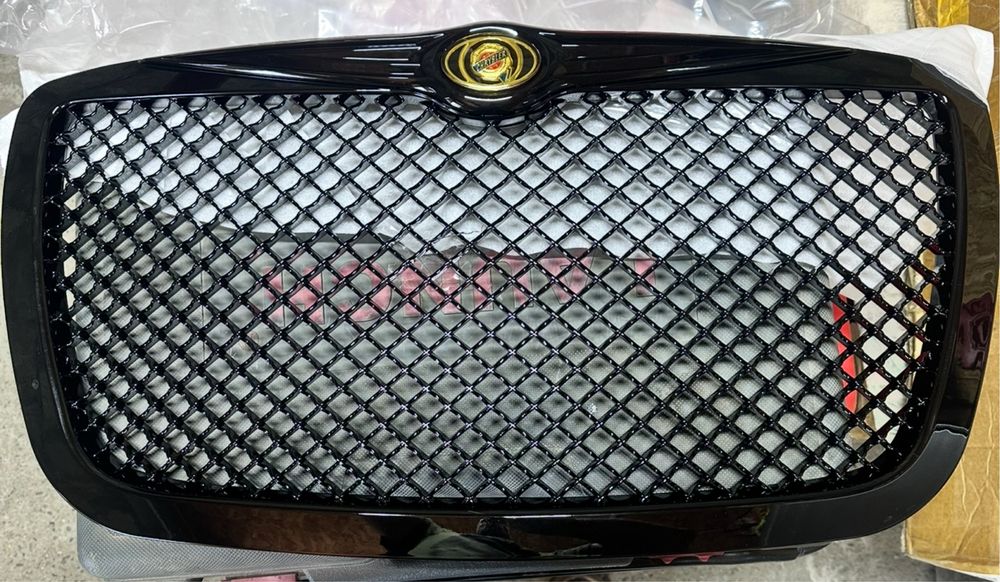 Решетка на CHRYSLER 300C