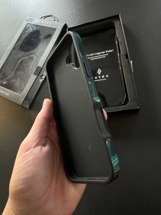 Husa iPhone 16 Plus Burga Dual Layer Emerald Pool Noua  ( la cutie )
