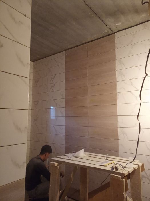 Маляр усталар кўп стажга эга