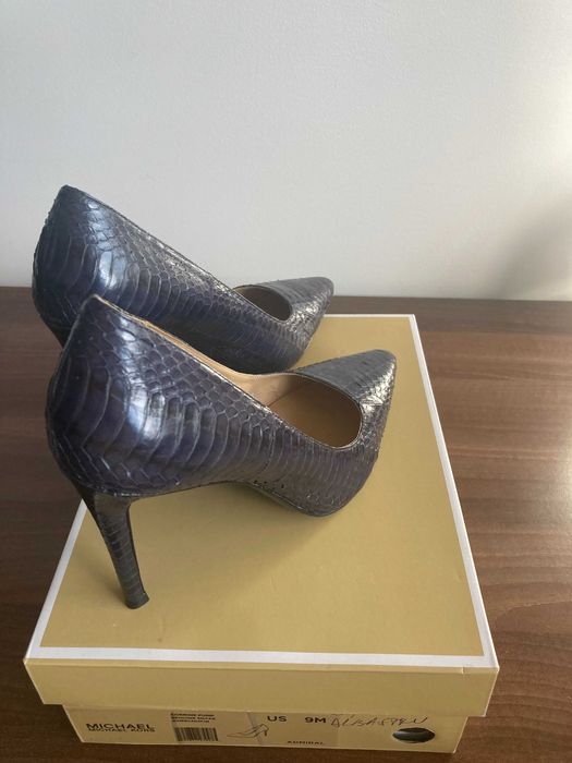 Pantofi piele lac Micheal Kors