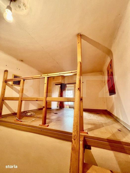 Apartament 110mp 3 Camere Tavan Inalt Semicentral Pta Abator
