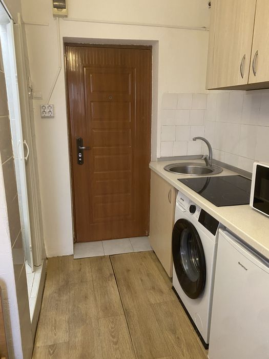 Garsoniera de vanzare 11 mp Iris