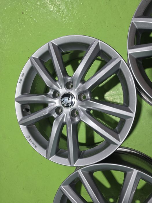 17 5x112 Skoda Octavia лети джанти 5х112 зимен комплект шкода