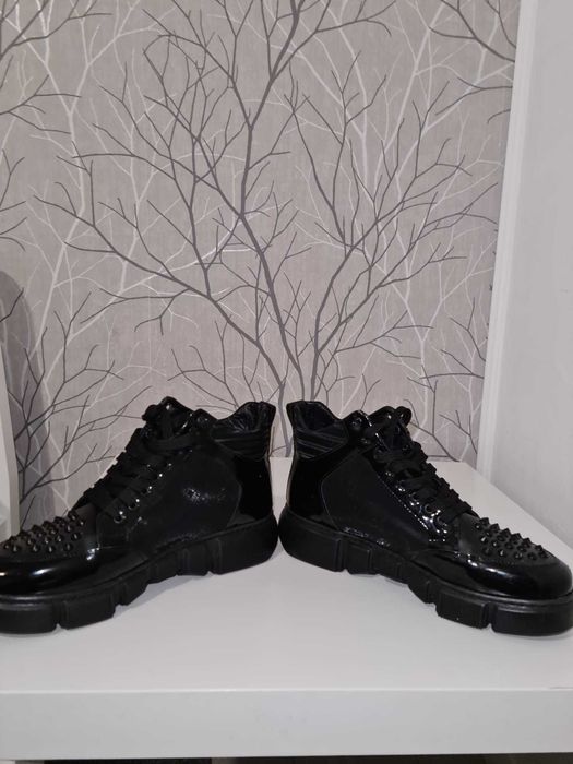 BB Salazar Pantofi de sport luciosi - unisex- 41