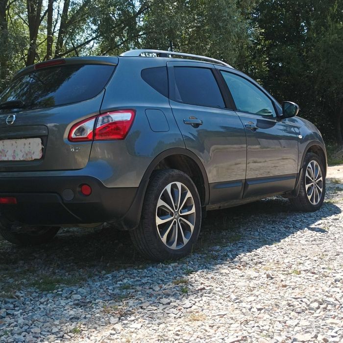 Nissan Qashqai 1.6 2012