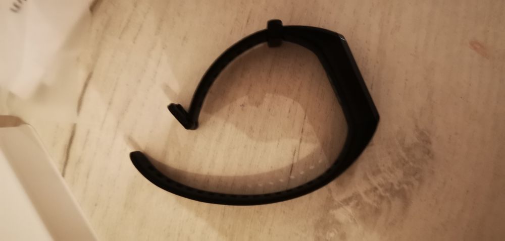 Смарт гривна Huawei Band 4