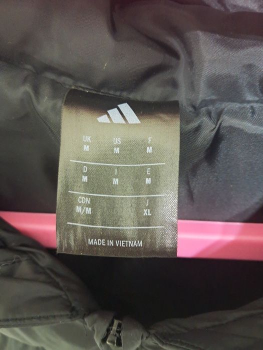 Куртка оригинал от Adidas