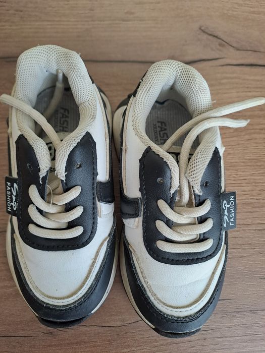 Деские кросовки на мальчика