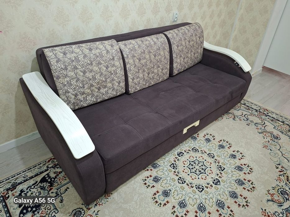 Диваны б/у 15 и 20 тыщ