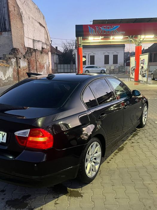 Vând BMW e90 2.0d 177cp