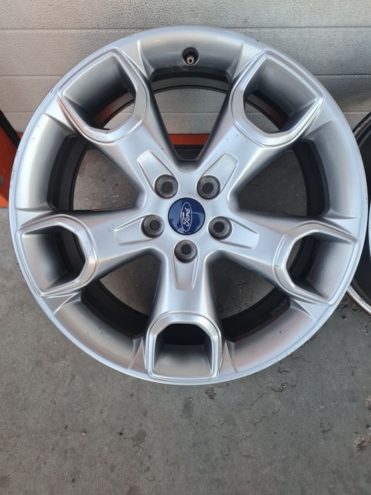 Оригинални джанти за ФОРД ВОЛВО FORD VOLVO R19 5x108 ET52.5 8J