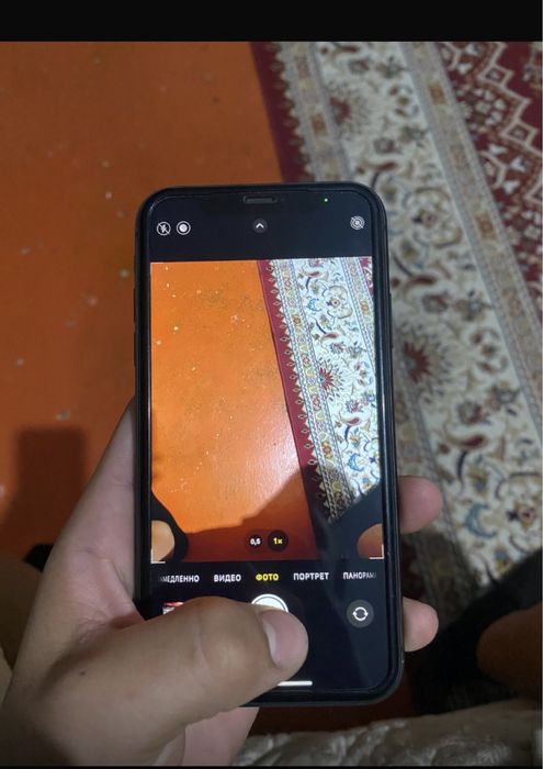 Айфон 11  сатылады