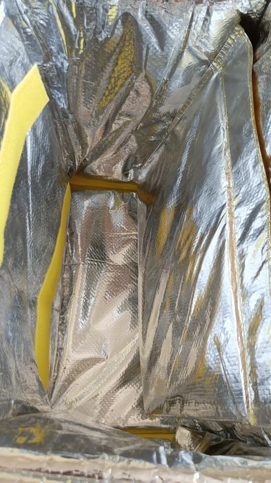 Продаю сумку Яндекс го