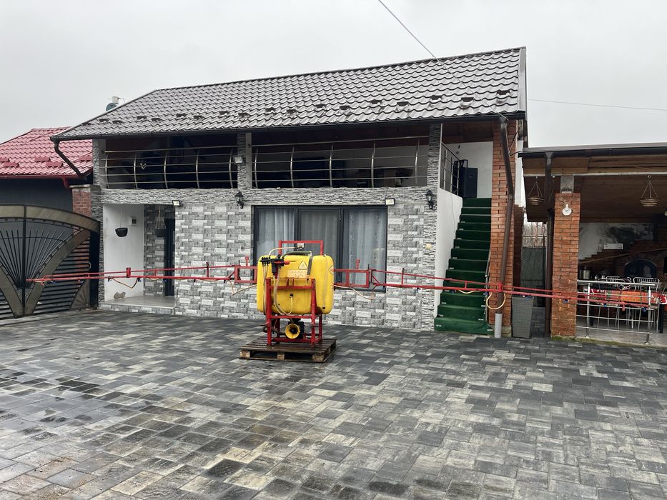 Pompa de erbicidat (MET)