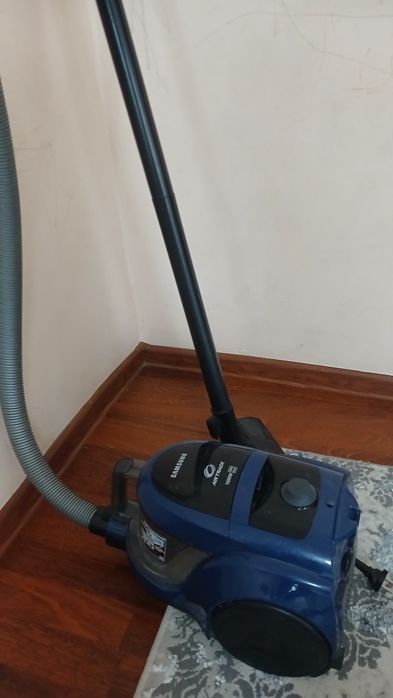 Продам пылесос samsung sc4520