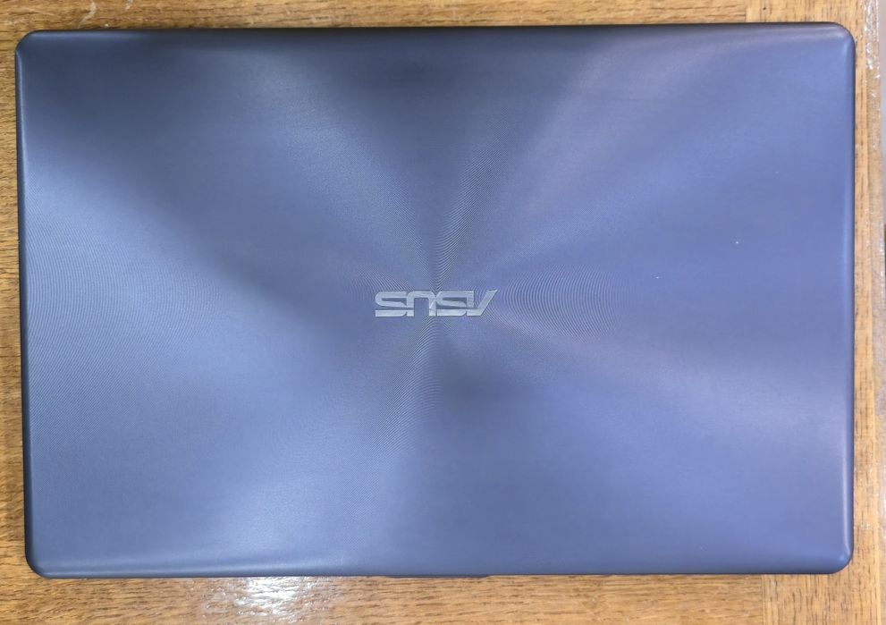 Laptop Asus X542