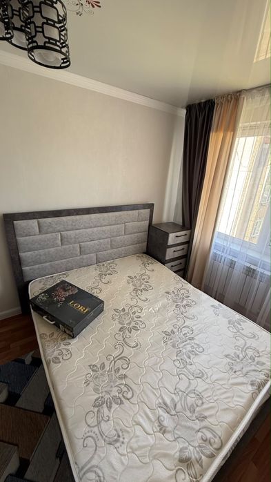Двухспальный кроват