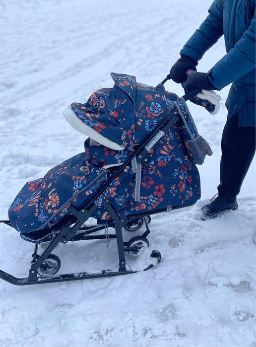 Продам детские Сани