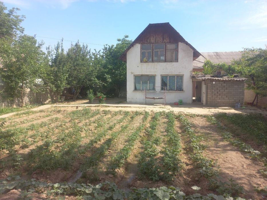 Uy yer sotiladi 6 sotik