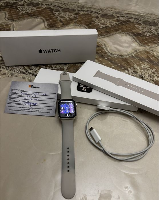 Apple watch SE 2/44 MM 87% Starlight