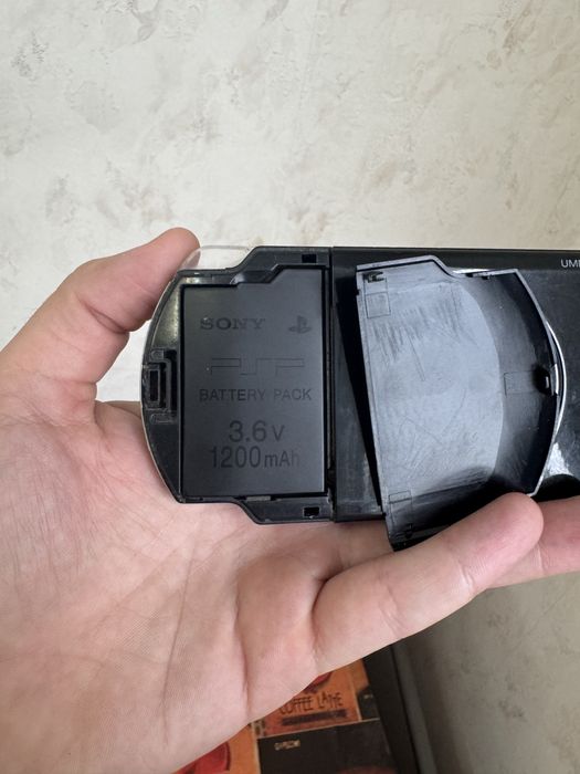PSP  portable 2004