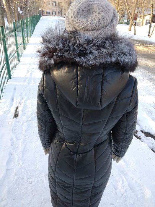 Продам зимнее пальто