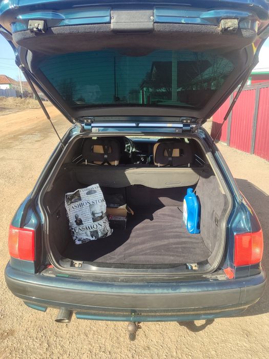 Продам машину Ауди 80