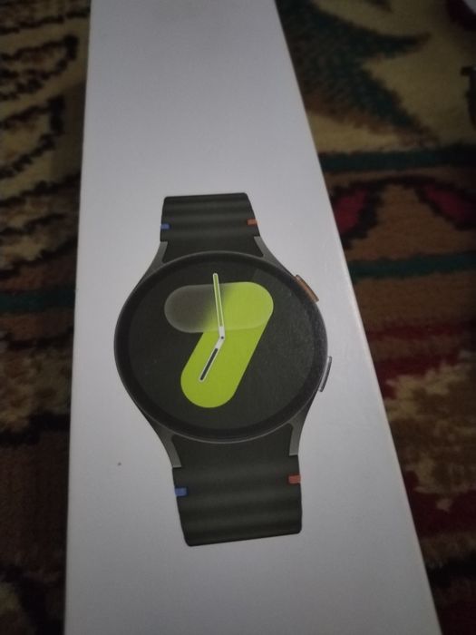 Продам смарт часы Samsung Galaxy Watch 7
