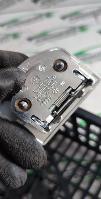 ACCESORIU  1J0 864 203 Volkswagen VW Golf a 5-a generatie