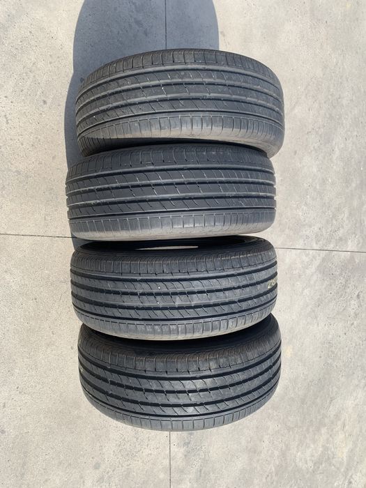 4бр. Летни гуми 235/55/17 NEXEN N-FERA SU1