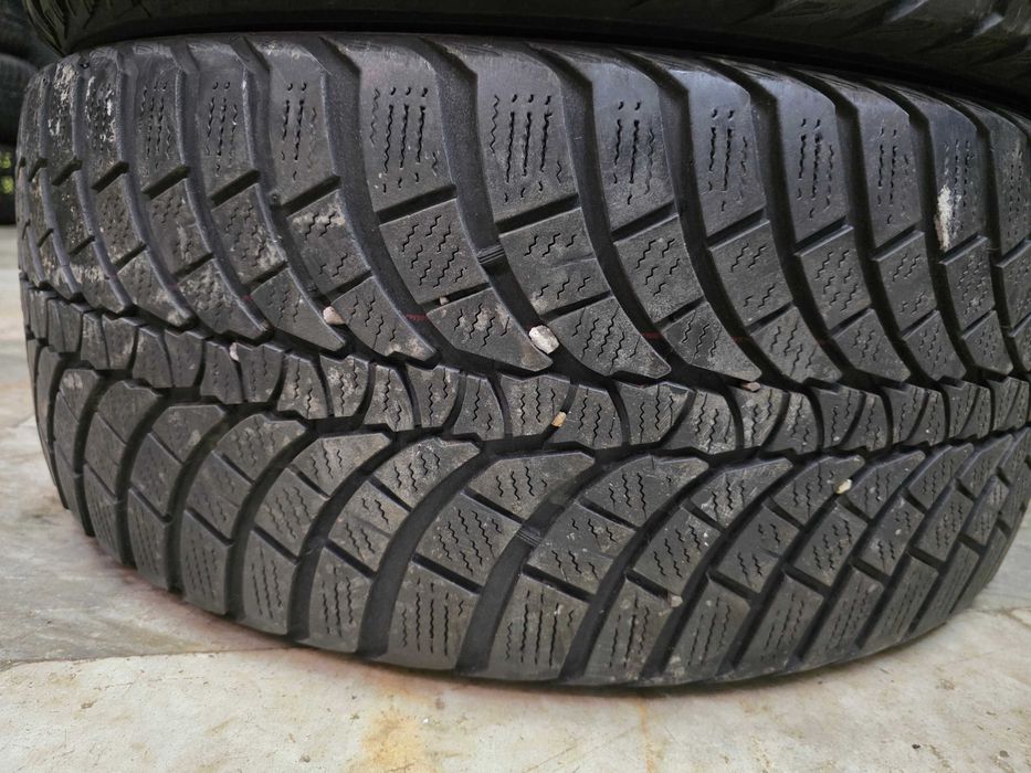 4бр Зимни гуми 255 45 18 - Kumho