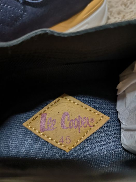 Lee Cooper, noi, 45