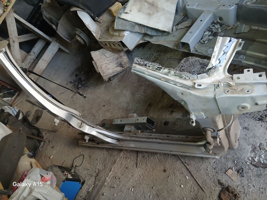 Запчасти б.у лада гранта