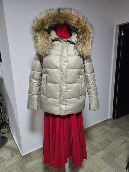 Geaca cu blana naturala de vulpe, interior bio puf de gasca