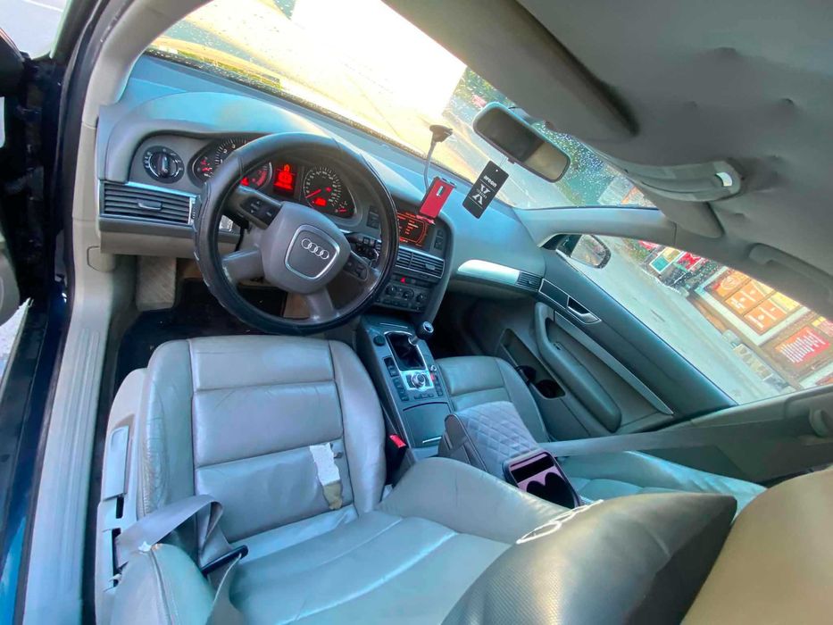 Audi A6  газ бензин 2006г