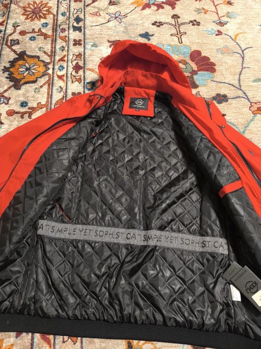 Продам куртку новый