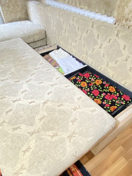 Продам диван раскладной