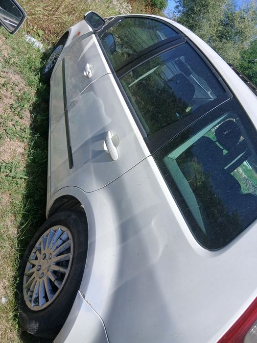 Se vinde Ford C Max 2005