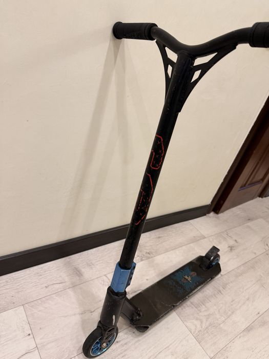 Продам Трюковый самокат